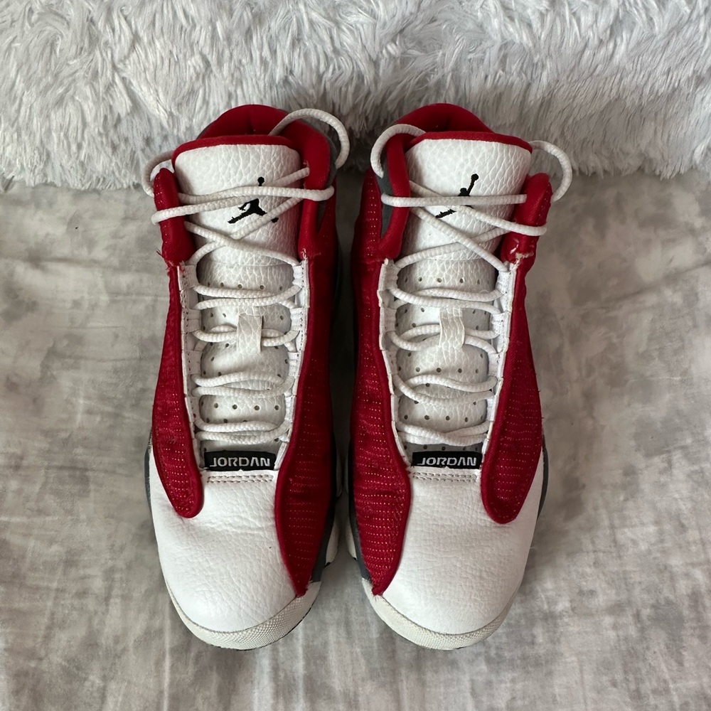 Jordan 13 red and white